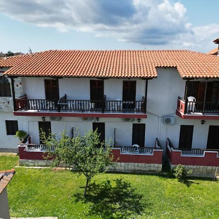 Ferienwohnung Aloni Áfitos Exterior foto
