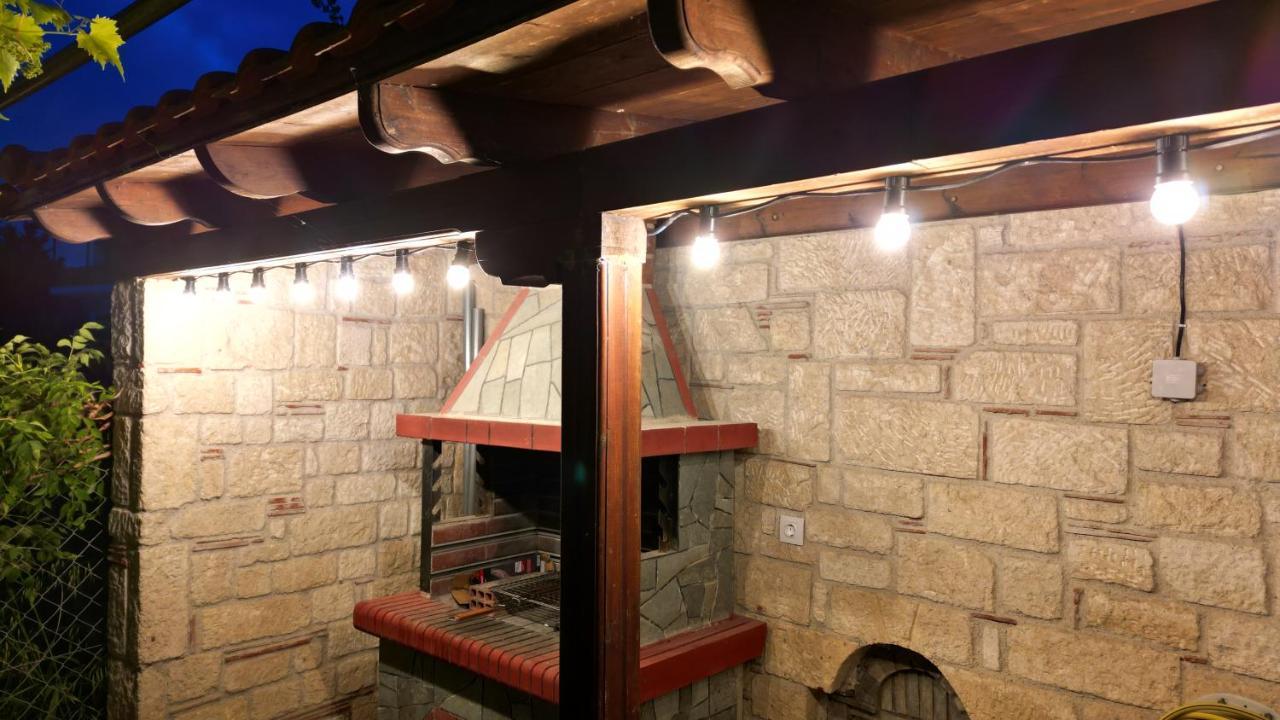 Ferienwohnung Aloni Áfitos Exterior foto