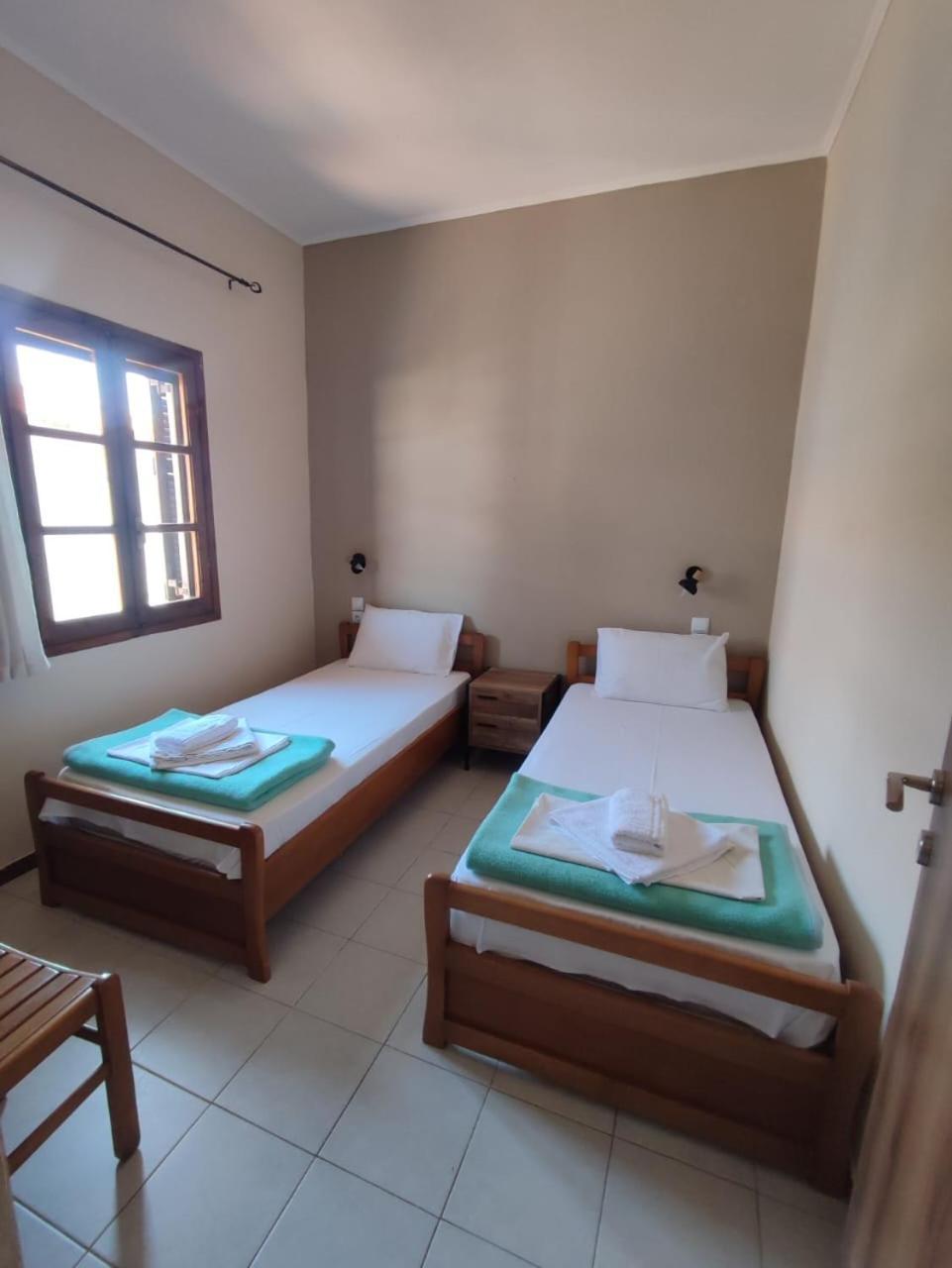 Ferienwohnung Aloni Áfitos Zimmer foto